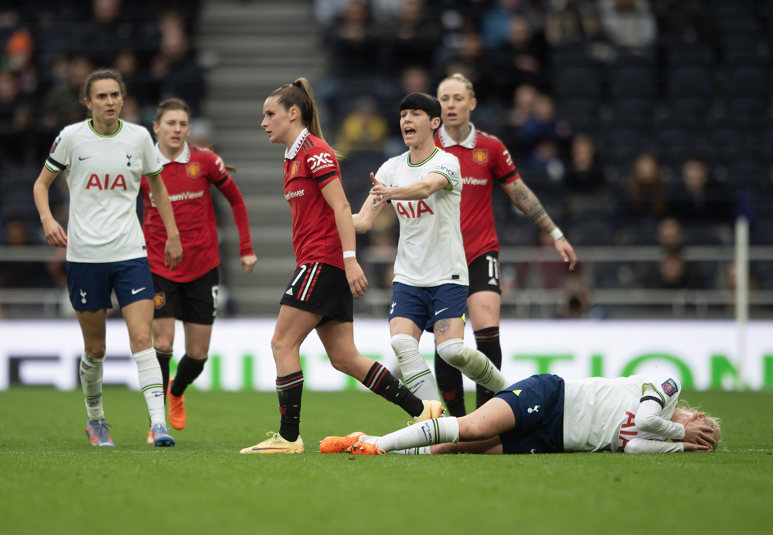 Tottenham Hotspur v Manchester United - Barclays Women’s Super League