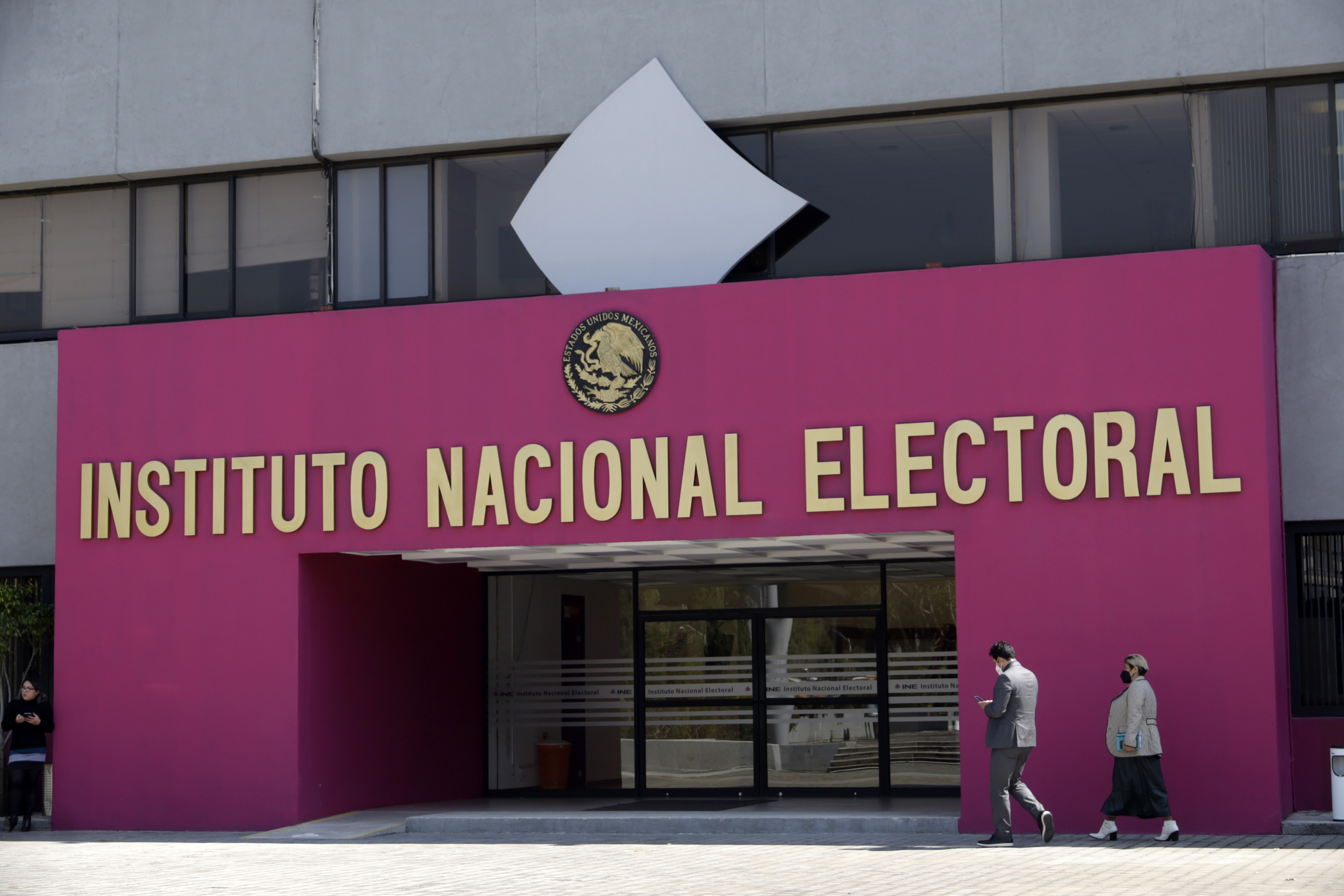 National Electoral Institute (INE) Session