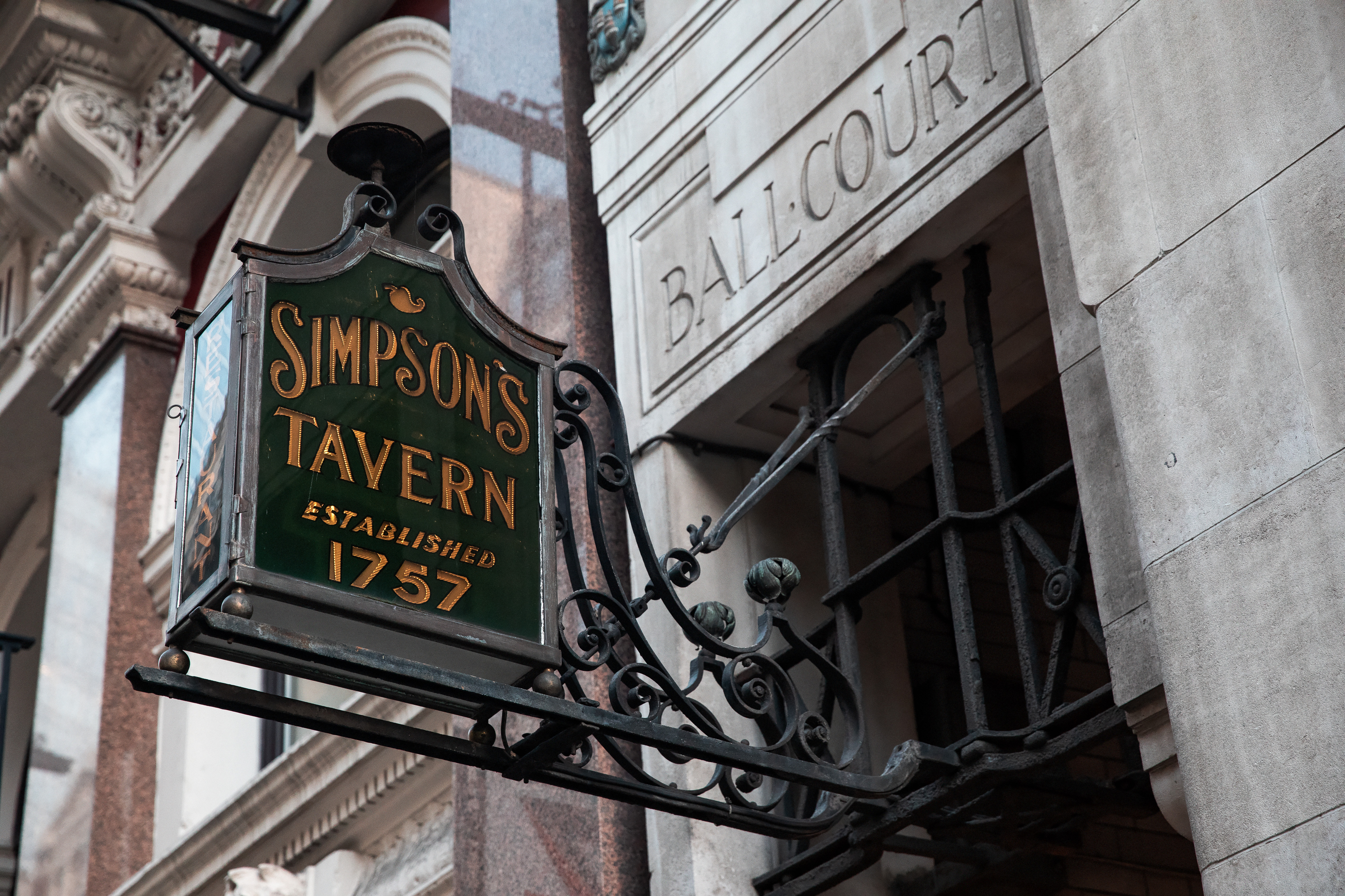 Simpson’s Tavern Fights Forfeiture Of Premises London