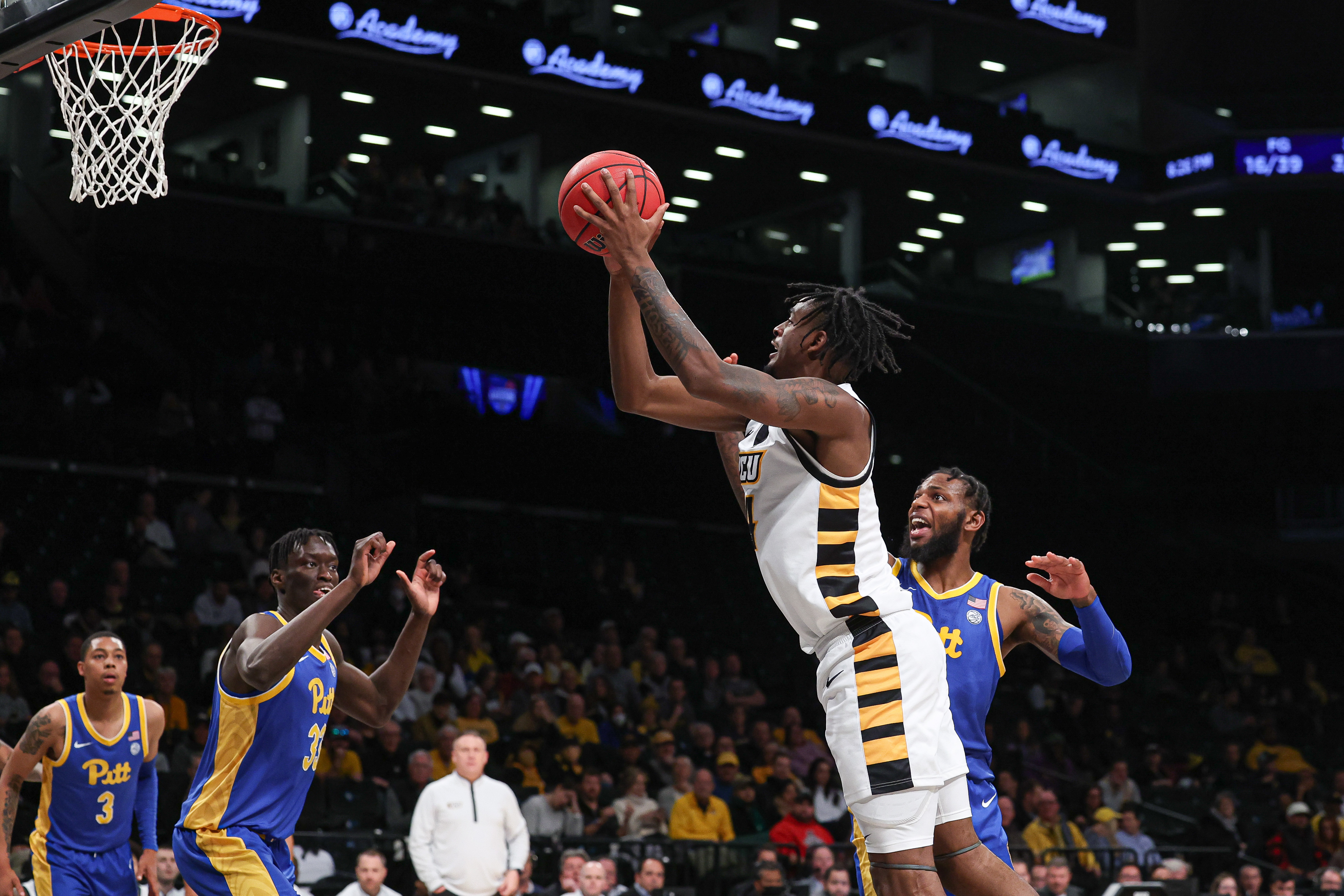 NCAA Basketball: Legends Classic Consolation Game-Pittsburgh at VCU