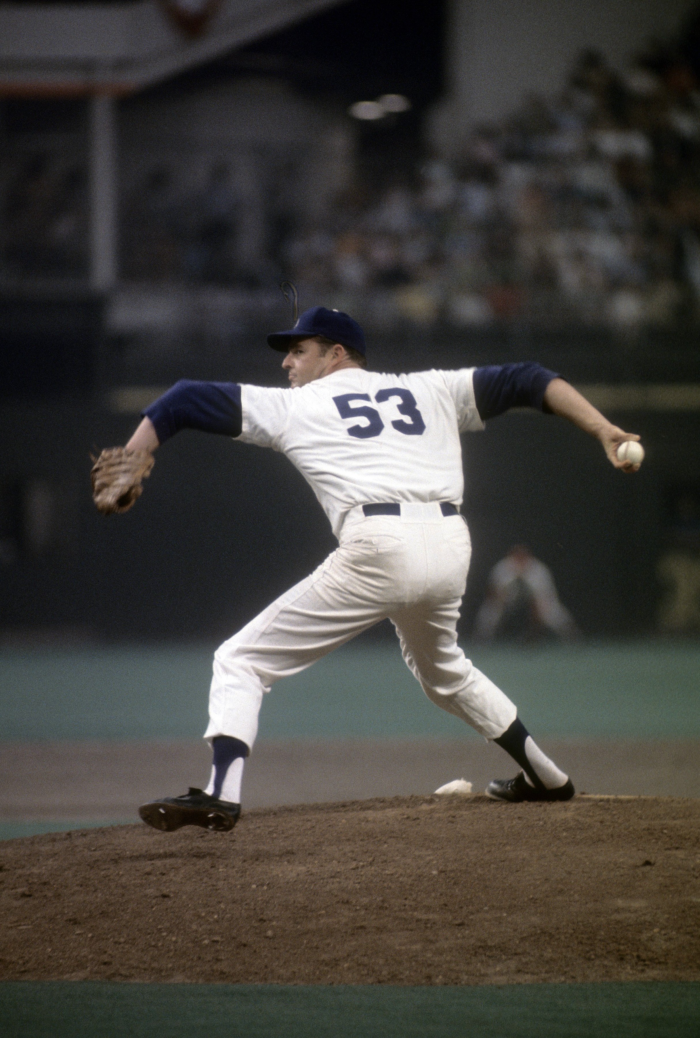 Don Drysdale won his 200th career game on June 26, 1968 as the Dodgers beat the Giants.