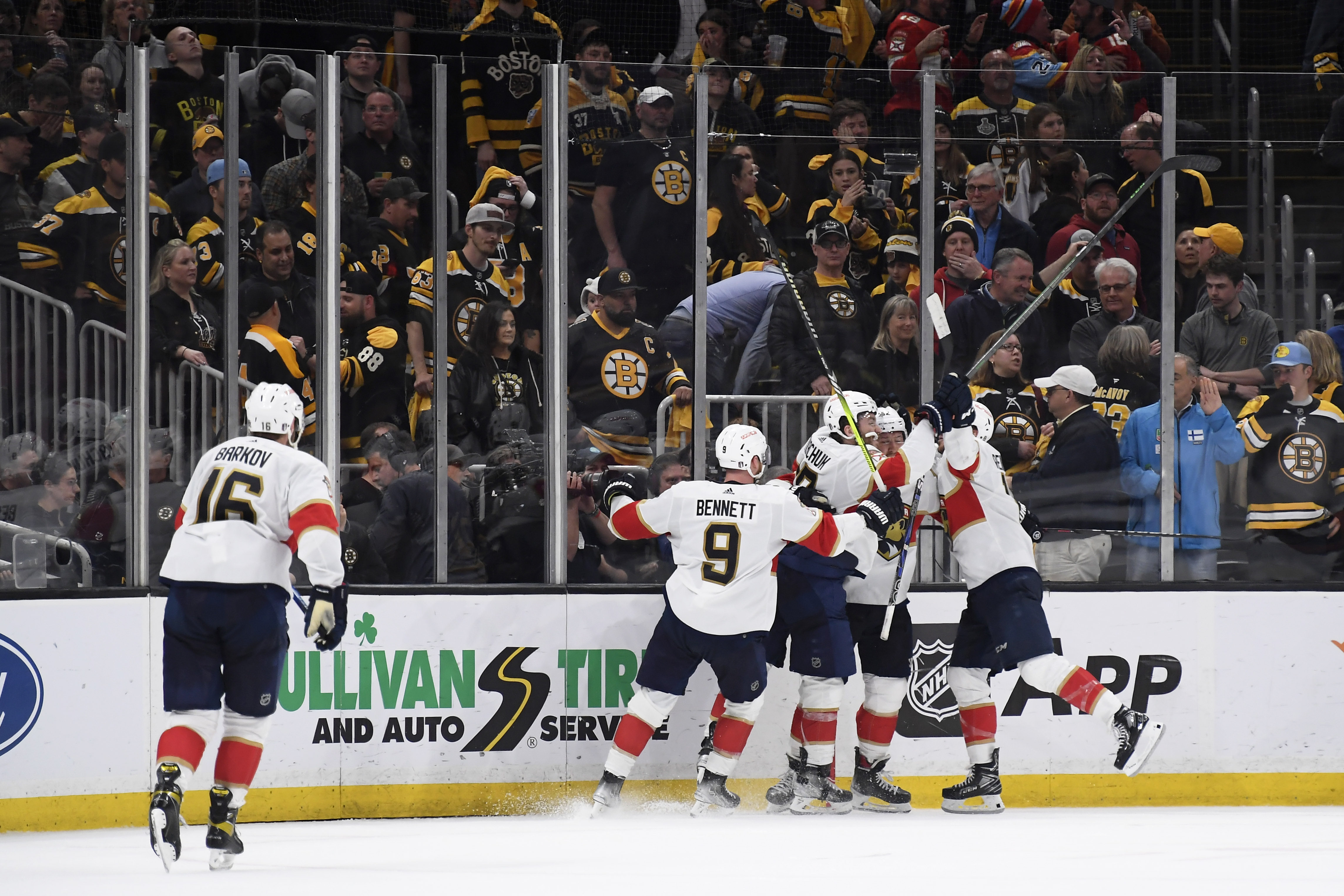 NHL: Stanley Cup Playoffs-Florida Panthers at Boston Bruins