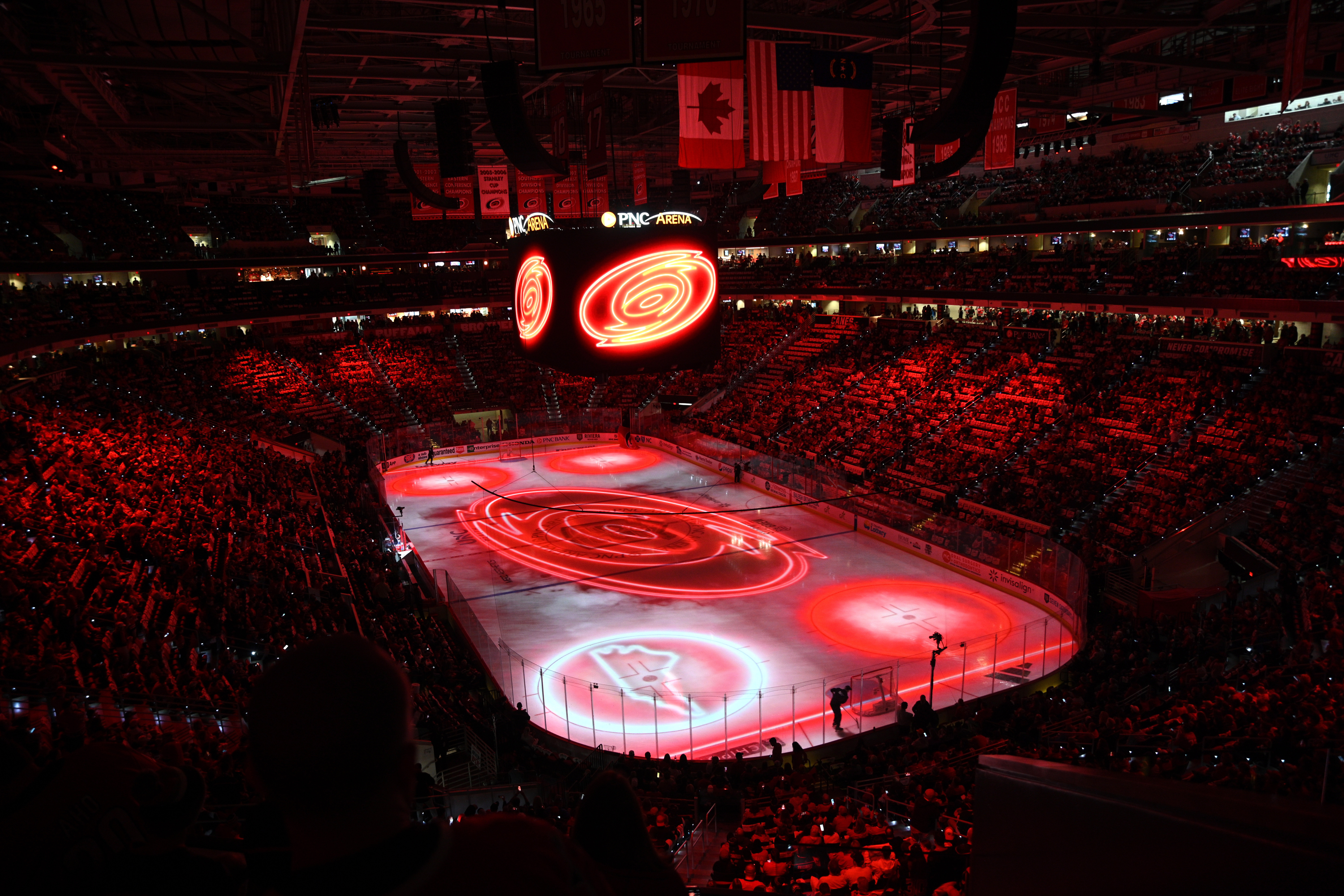 NHL: MAY 03 Eastern Conference Second Round - Devils at Hurricanes