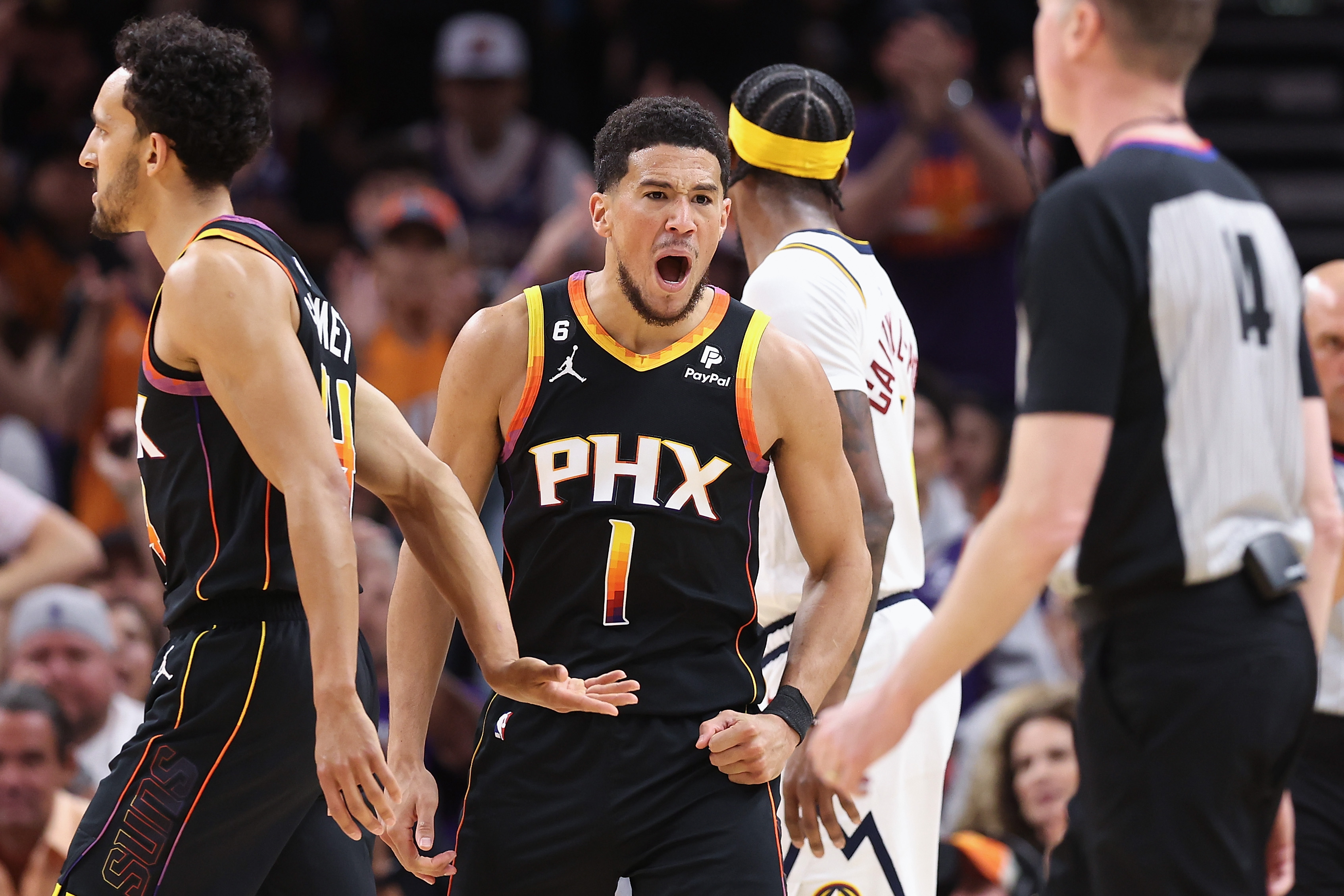 Denver Nuggets v Phoenix Suns - Game Four