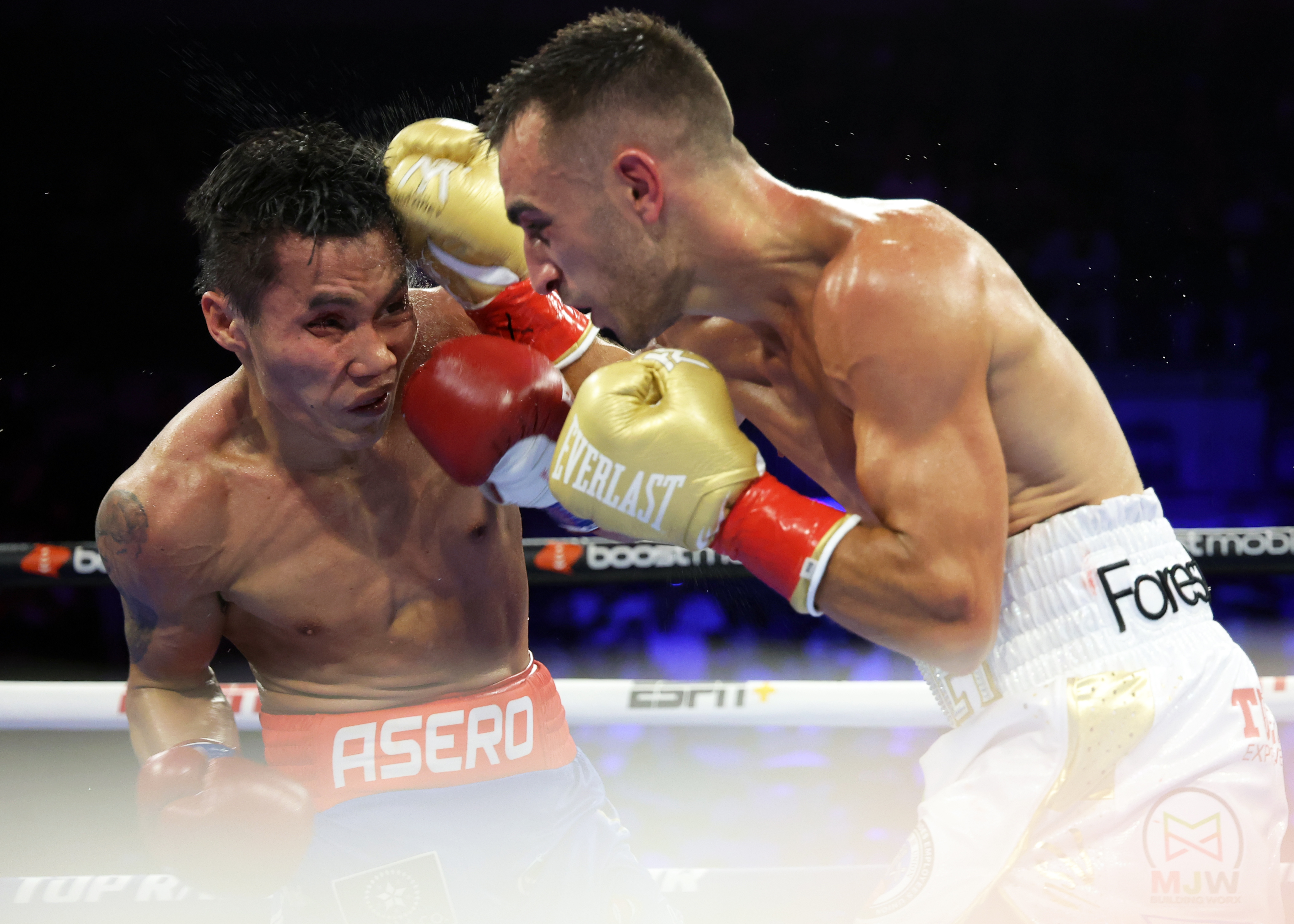 Jason Moloney won his first world title with a win over Vincent Astrolabio