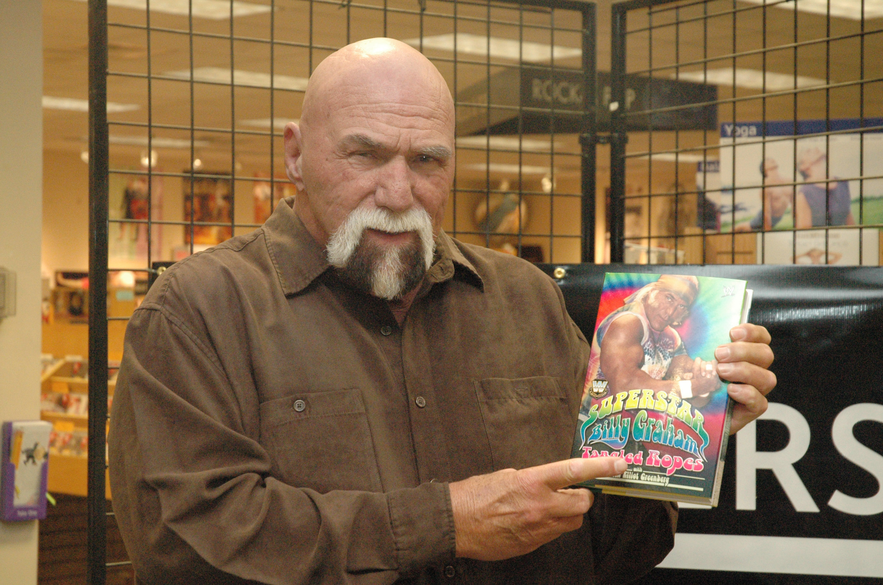 Superstar Billy Graham Signs His Book “Tangled Ropes” at Borders in Princeton - February 21, 2006