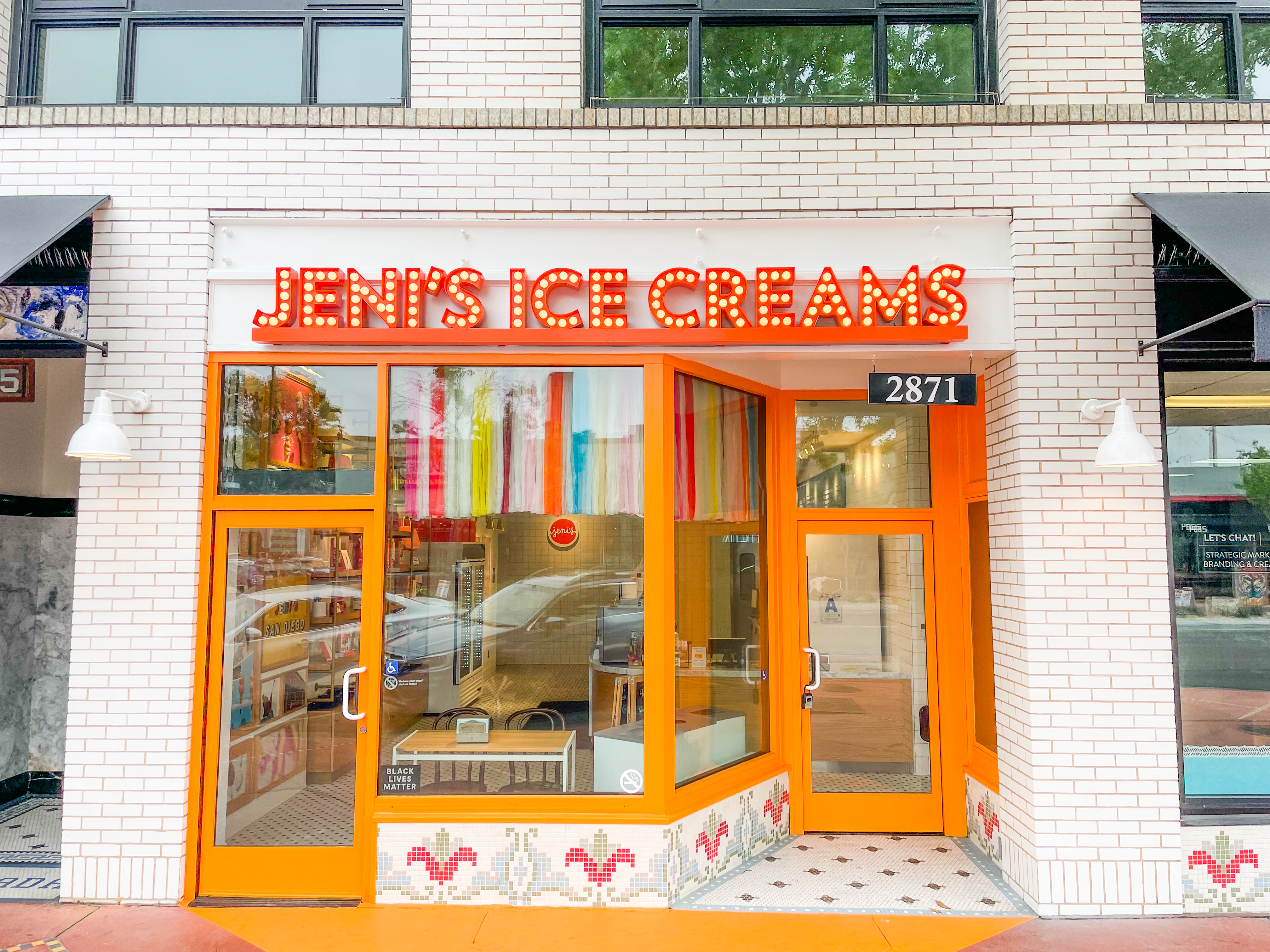 A Jeni’s ice cream shop.