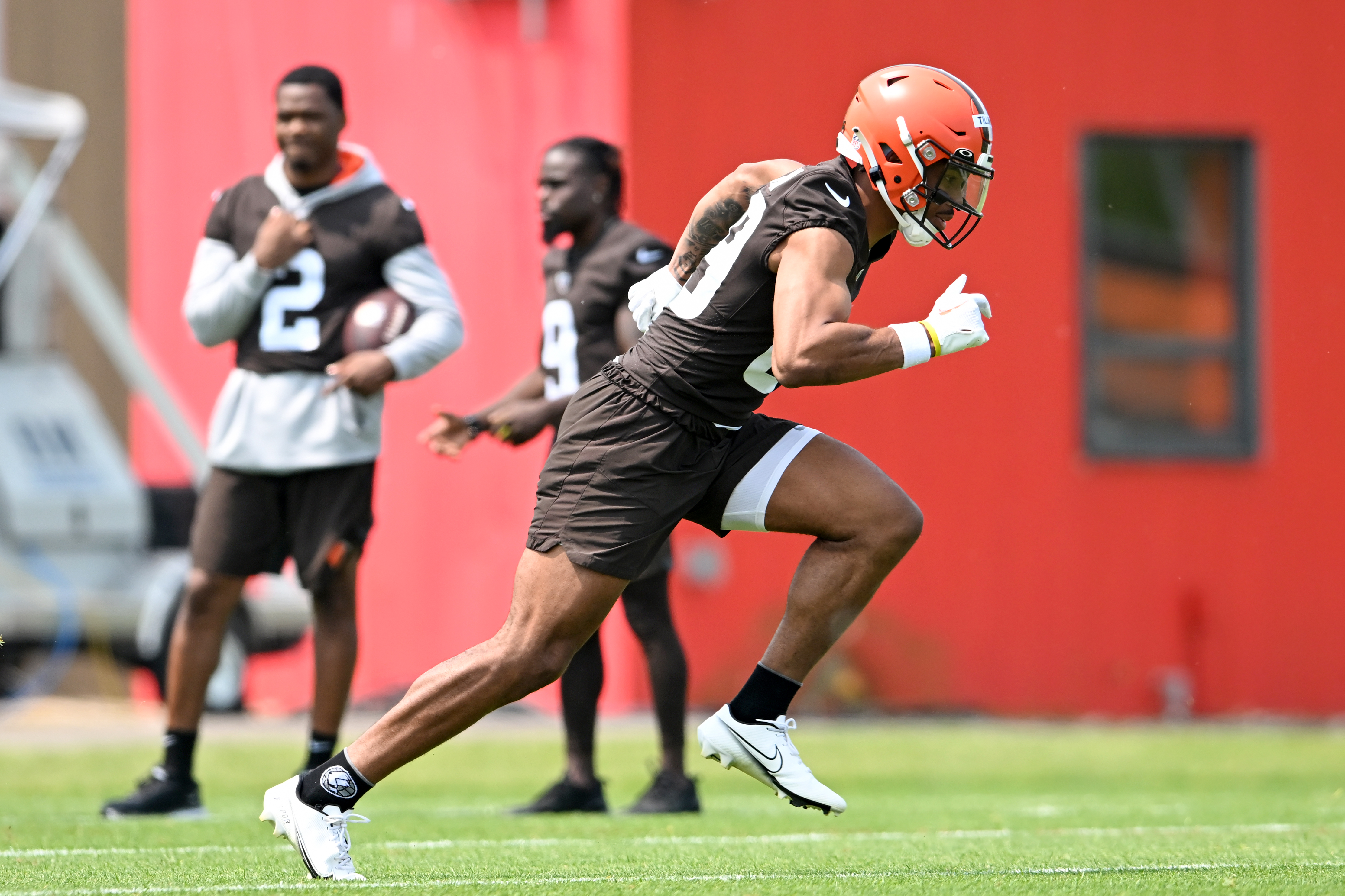 Cleveland Browns earn a high C in consensus NFL Draft grades - Dawgs By  Nature