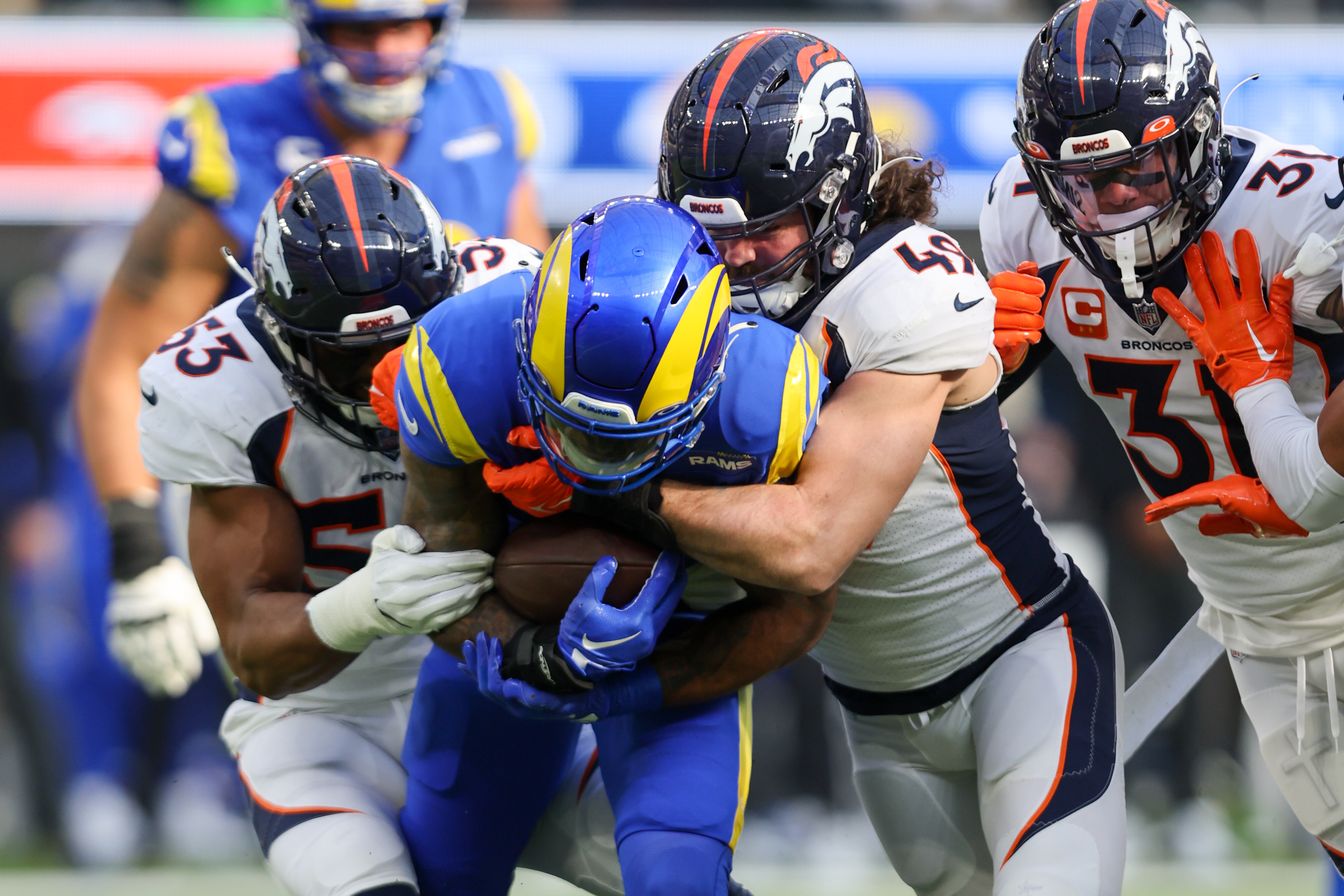 NFL: DEC 25 Broncos at Rams