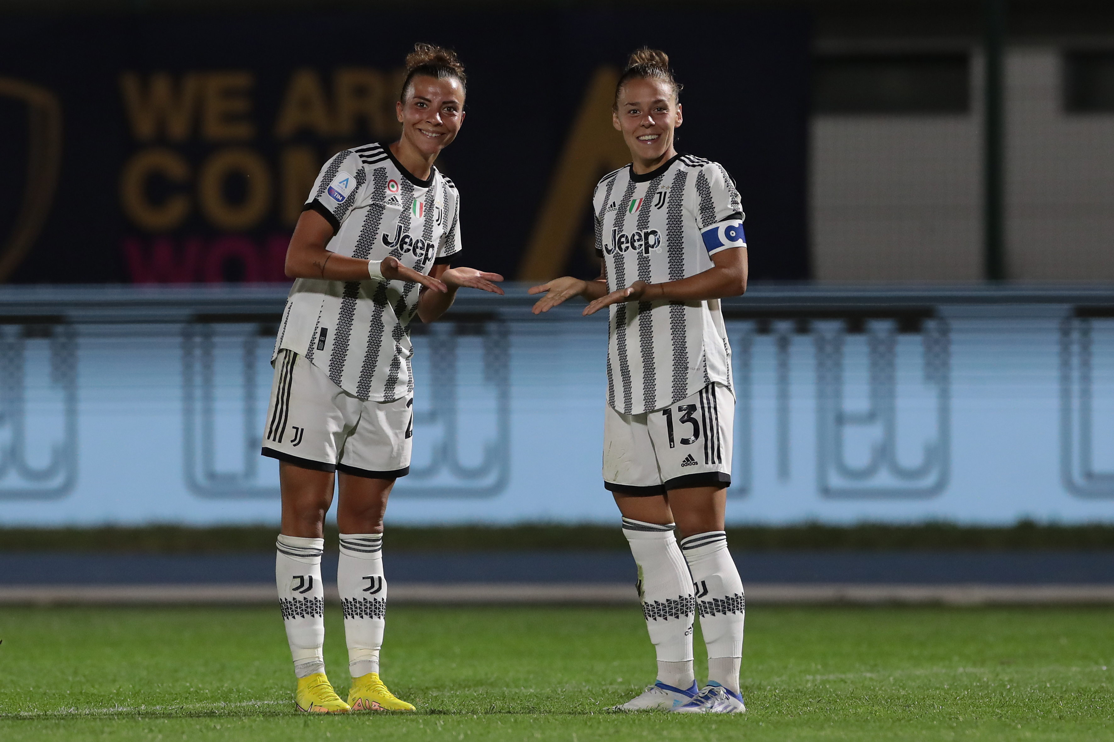 Como v Juventus - Women Serie A