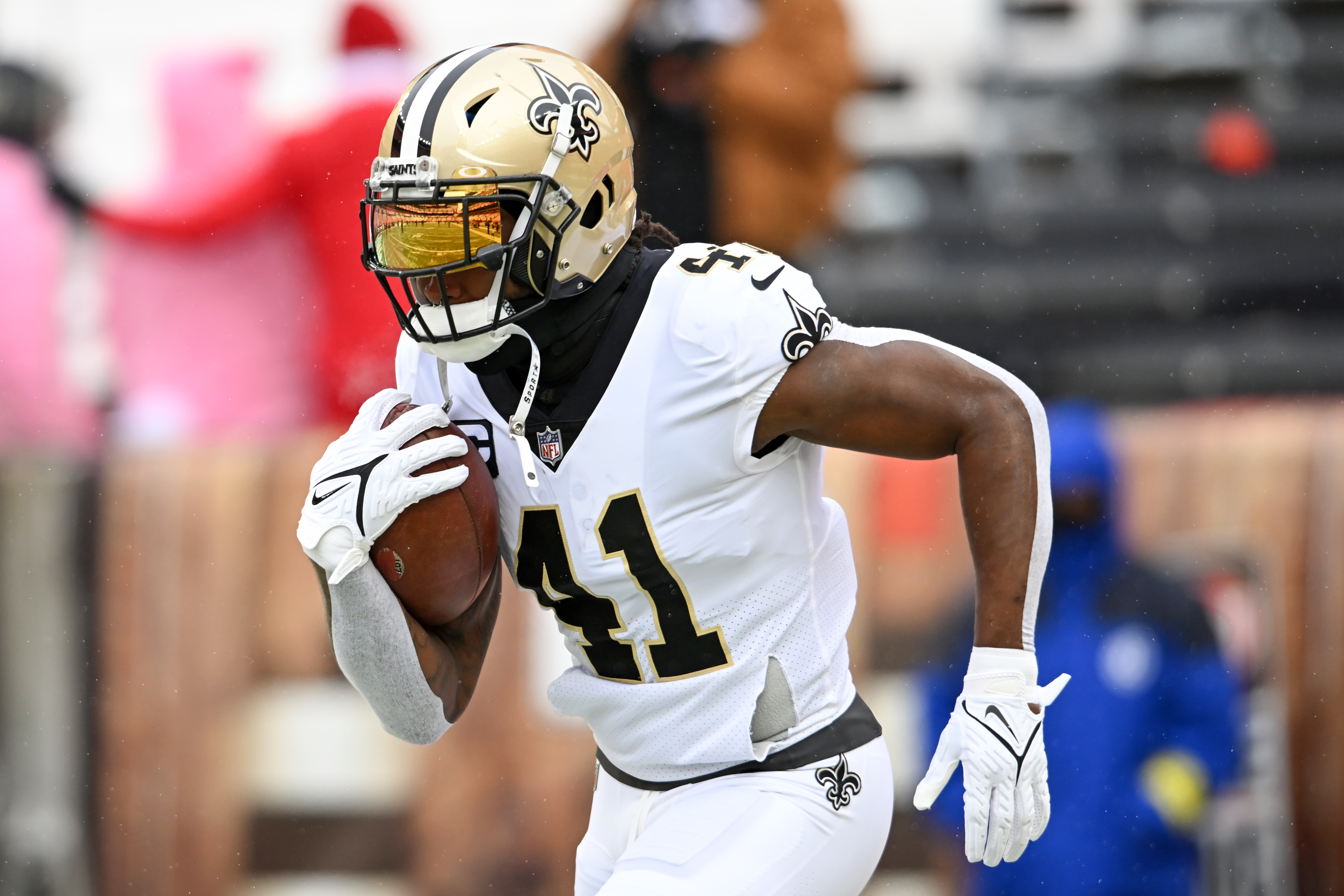 Alvin Kamara #41 of the New Orleans Saints warms up prior to a game against the Cleveland Browns at FirstEnergy Stadium on December 24, 2022 in Cleveland, Ohio.