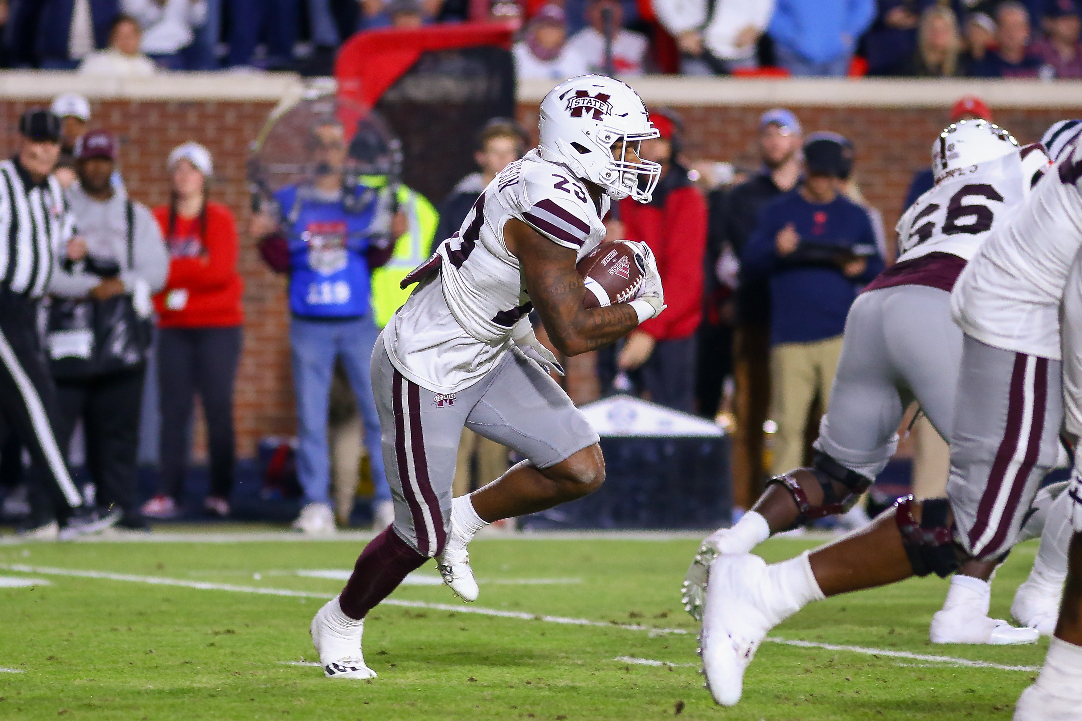 COLLEGE FOOTBALL: NOV 24 Mississippi State at Ole Miss