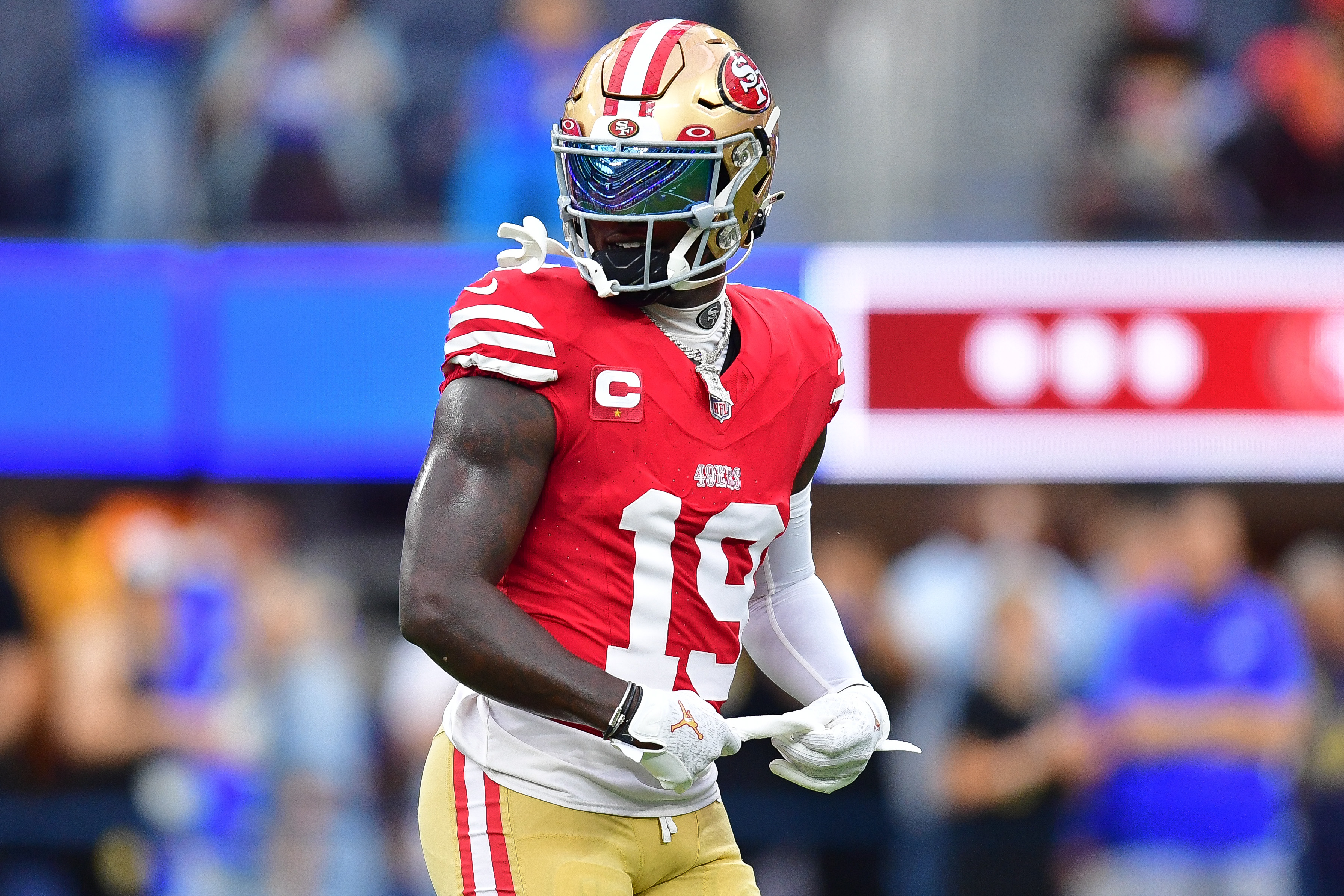 San Francisco 49ers wide receiver Deebo Samuel (19) before playing against the Los Angeles Rams at SoFi Stadium. Mandatory Credit: Gary A. Vasquez