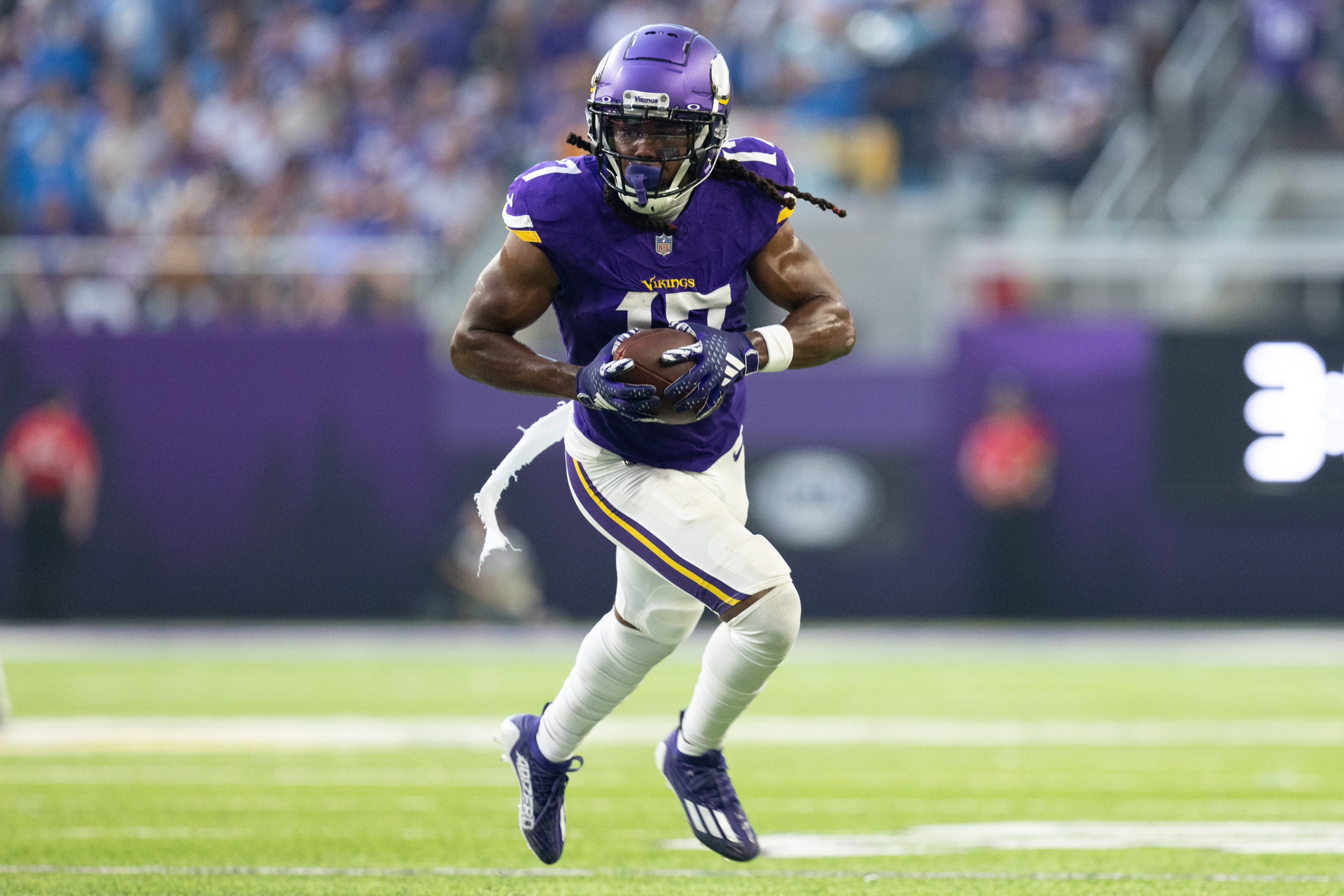 NFL: SEP 24 Chargers at Vikings