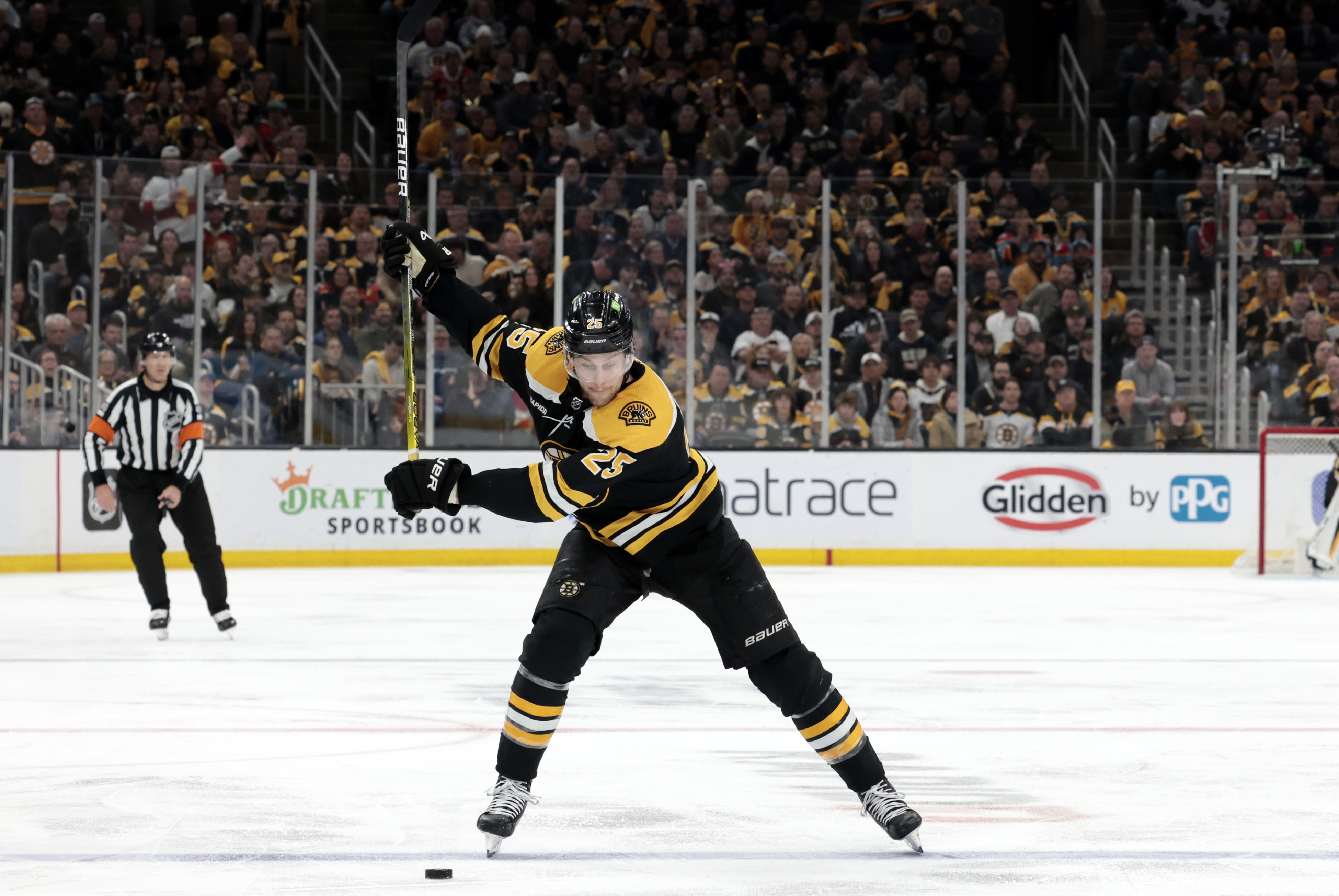 NHL: APR 30 Eastern Conference First Round - Panthers at Bruins