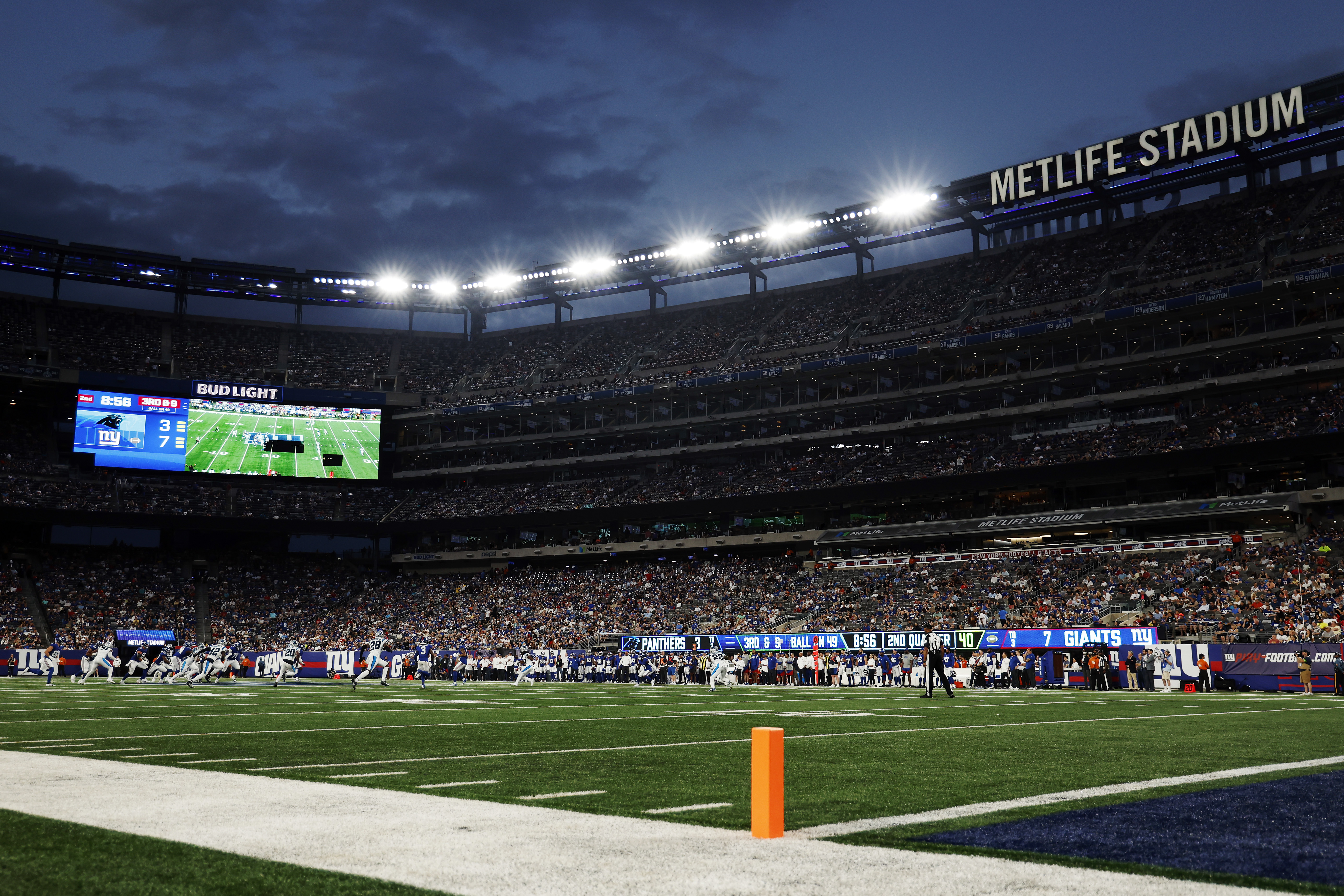 General view of action during the first half of a preseason game between the Carolina Panthers and the New York Giants at MetLife Stadium on August 18, 2023 in East Rutherford, New Jersey.