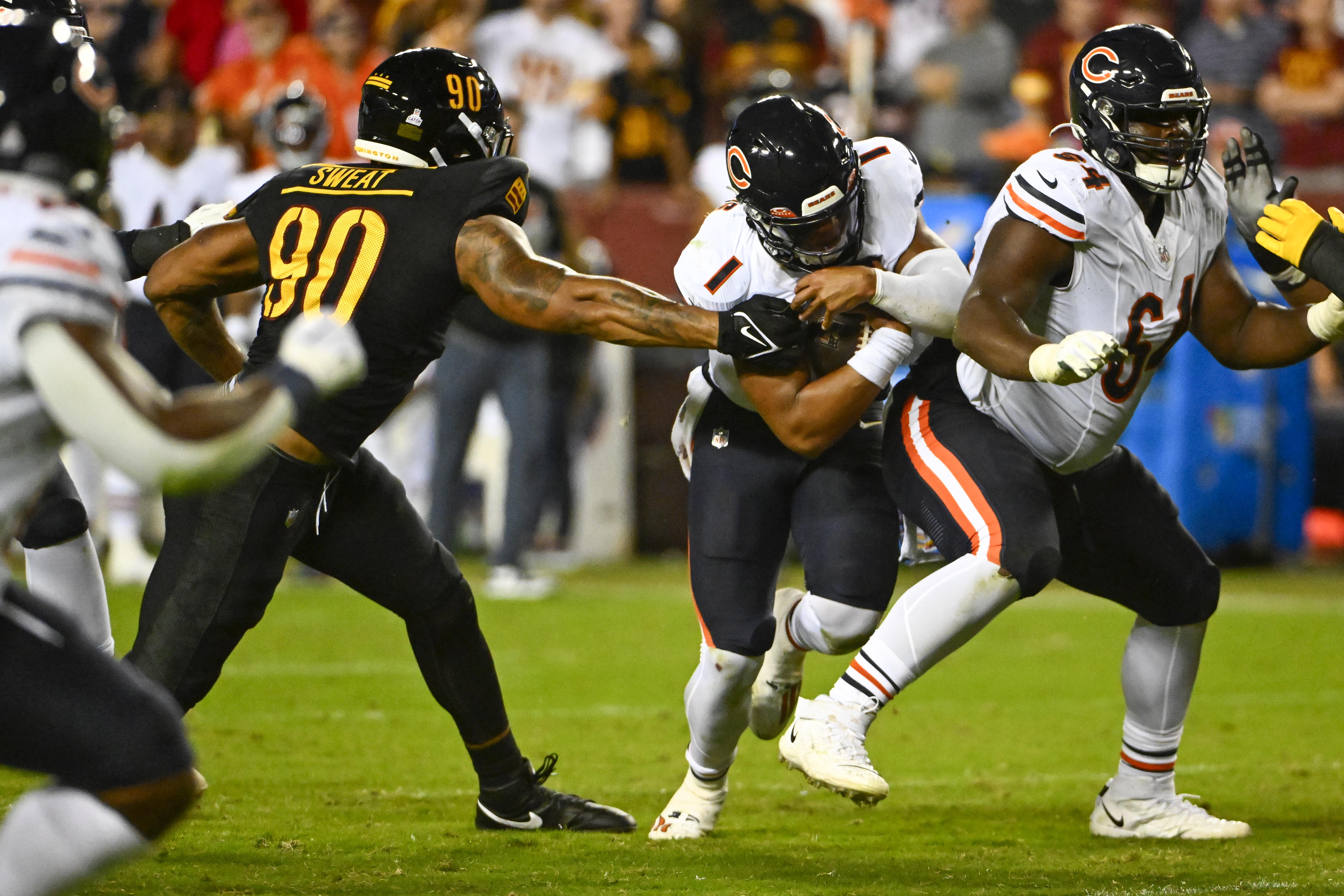 NFL: Chicago Bears at Washington Commanders