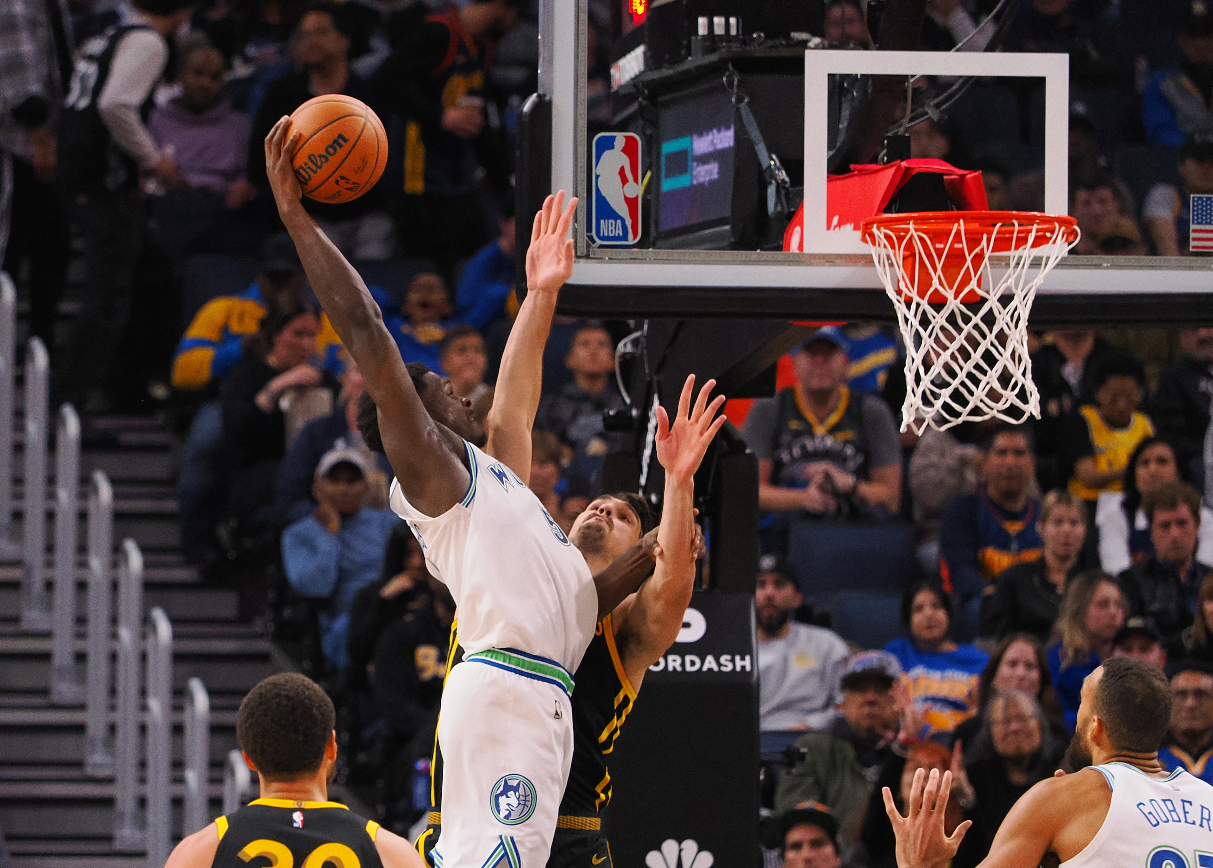NBA: Minnesota Timberwolves at Golden State Warriors