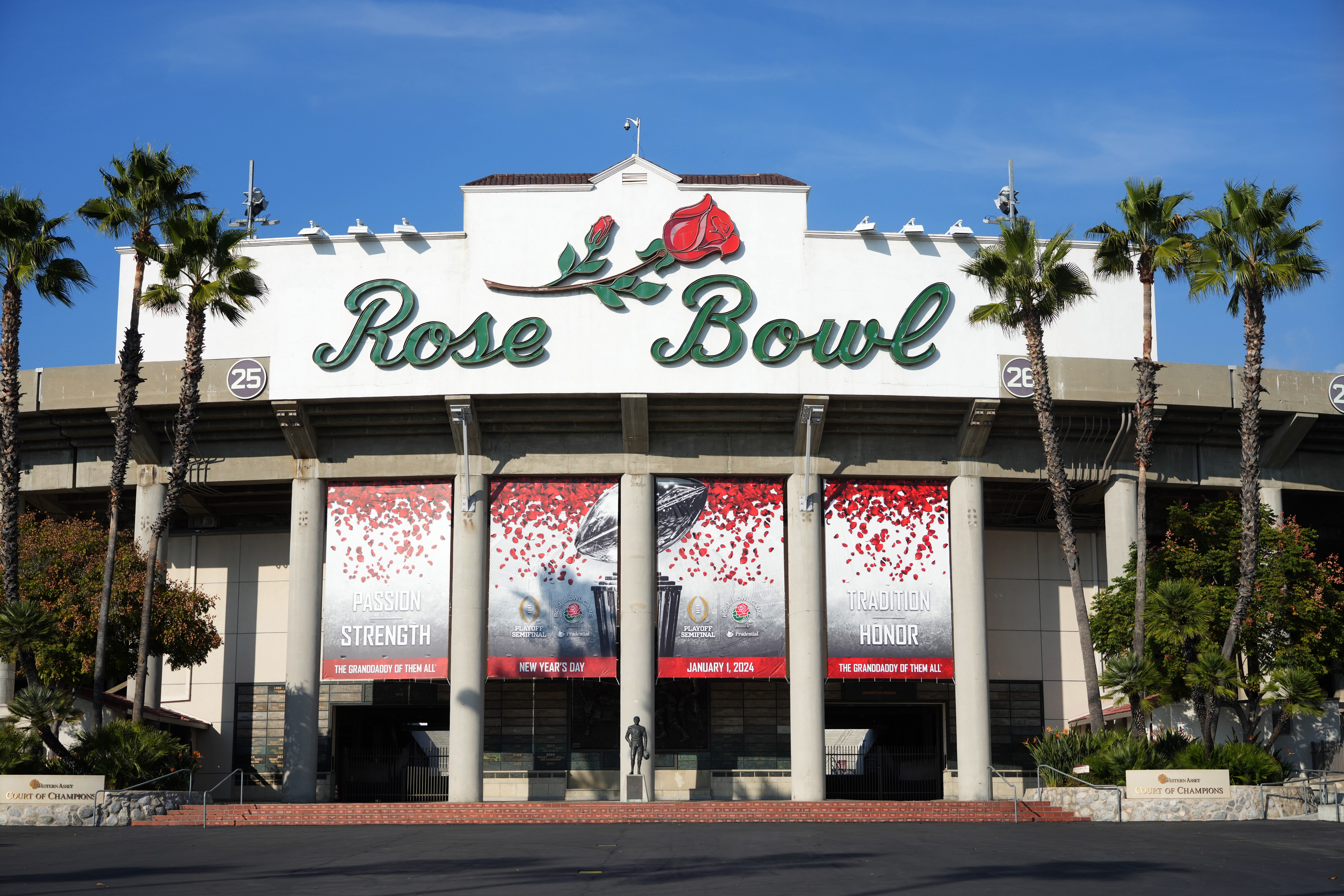 NCAA Football: Rose Bowl Stadium