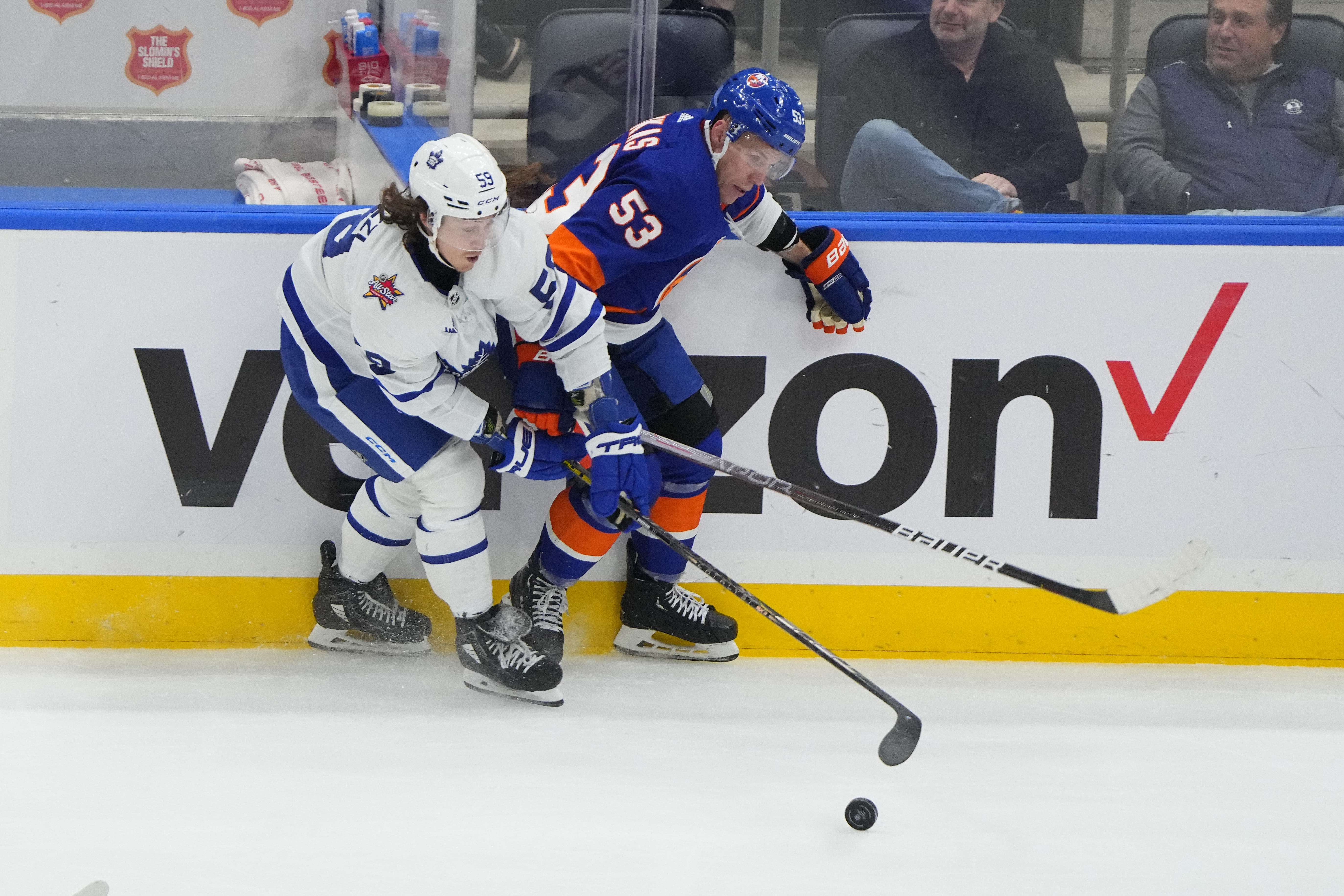 NHL: DEC 11 Maple Leafs at Islanders