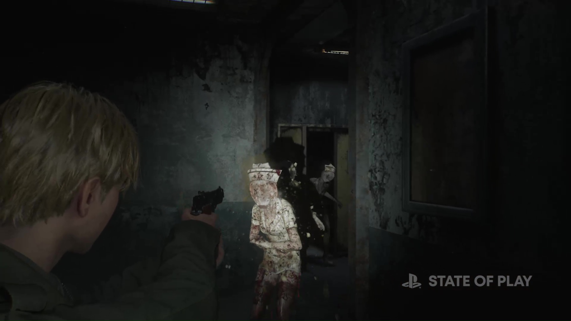 James takes aim at a nurse in Bloober Team’s remake of Silent Hill 2